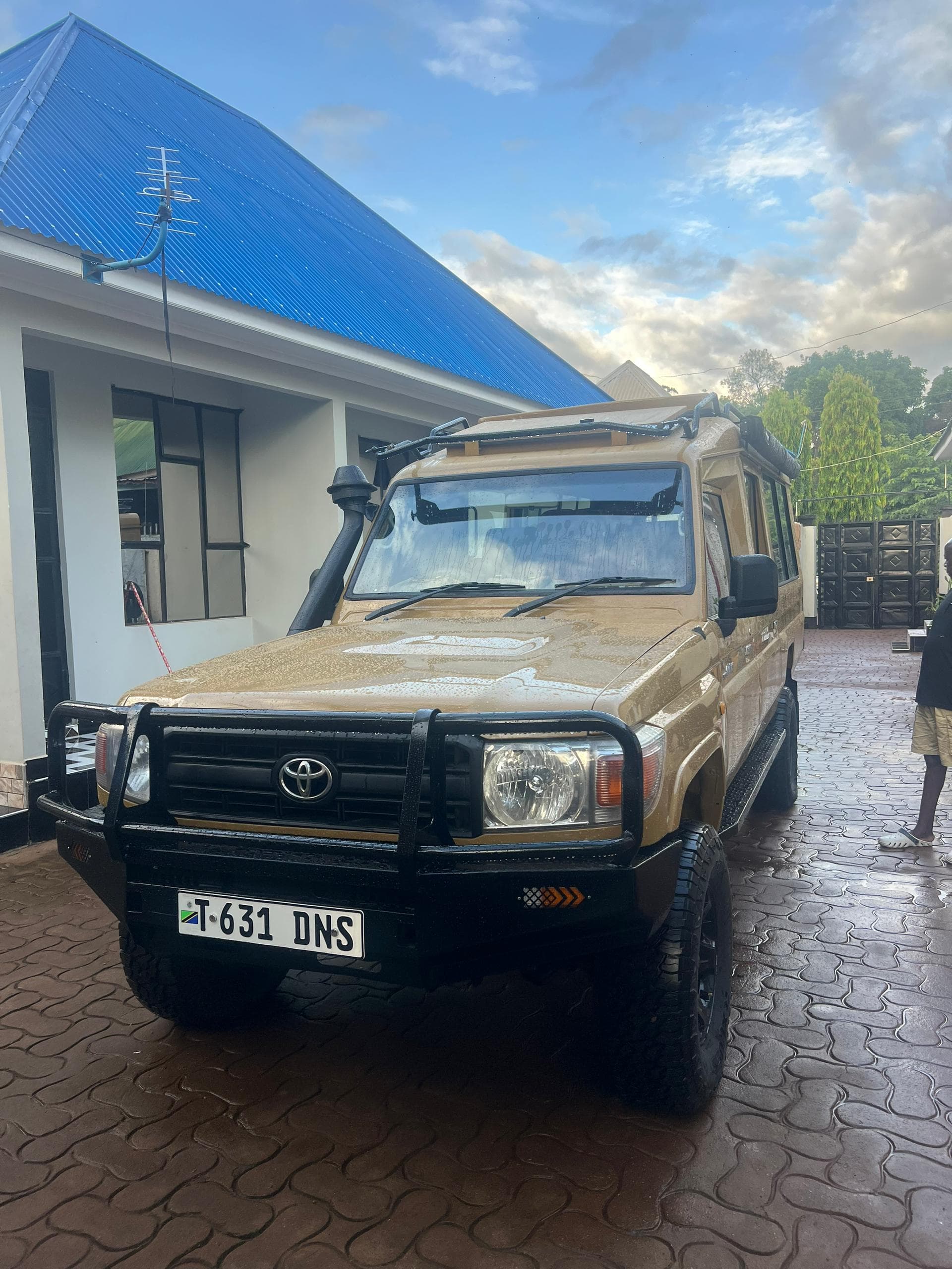Safari vehicle used by Operation Kilimanjaro